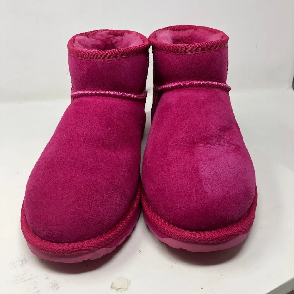 EMU Australia Stinger Micro Boots Womens Size 9 Pink Sheepskin Cozy Comfort